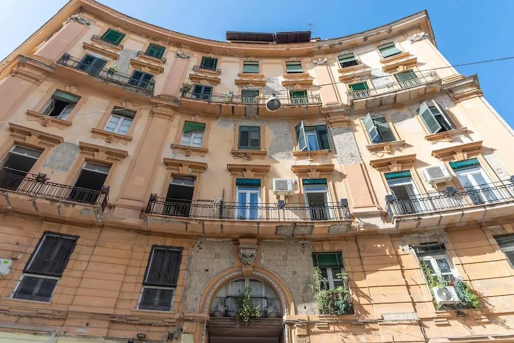 The Shelter 5 Napoli Apartment